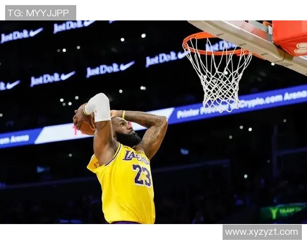 勒布朗詹姆斯以无畏精神不断超越自我成就传奇篮球生涯